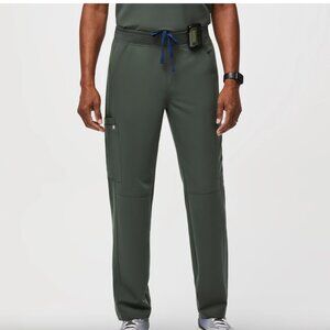 FIGS Men's Axim Cargo Moss Green Scrub Bottom Size Medium TALL